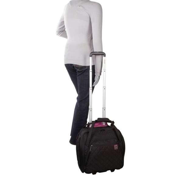 DELSEY QUILTED ROLLING UNDERSEAT TOTE - Picture 5 of 7